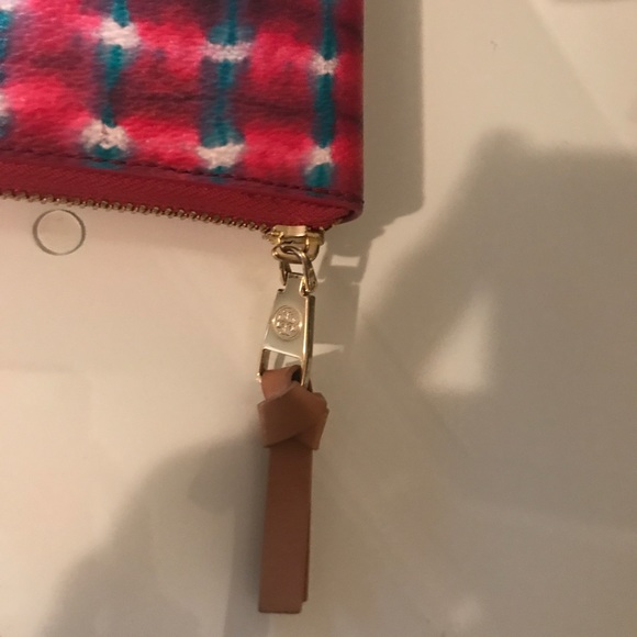 Tory Burch Wallet - Picture 5 of 8